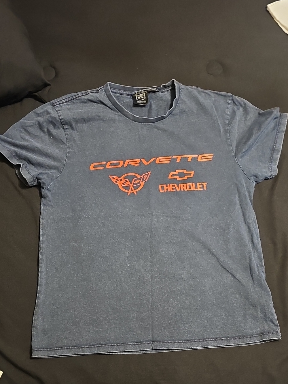 Corvette Men's Short-Sleeve Graphic Tee in Navy Blue